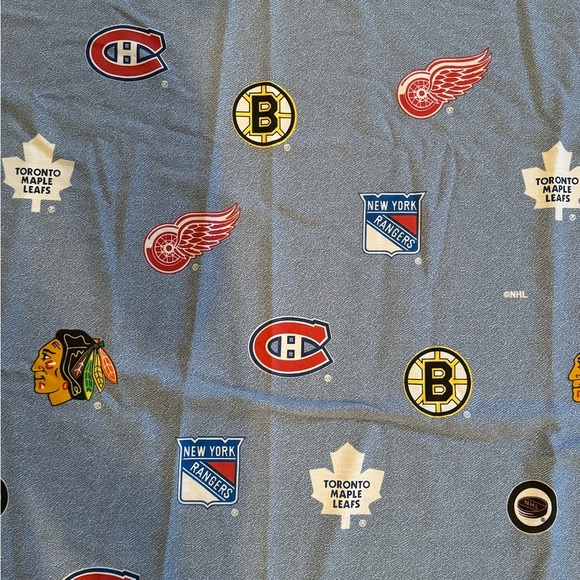 VTG NHL Hockey Original 6 Teams Logos Fitted Flat Bed Sheet Size: TWIN - Picture 5 of 5